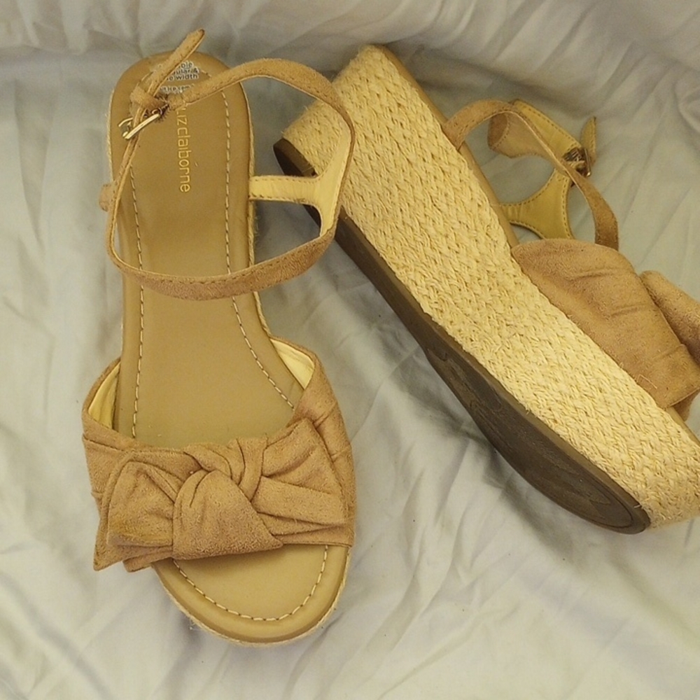 Liz Claiborne Tan Wedges